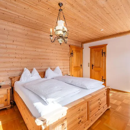 Alpenvilla Janerweg - By Mynests