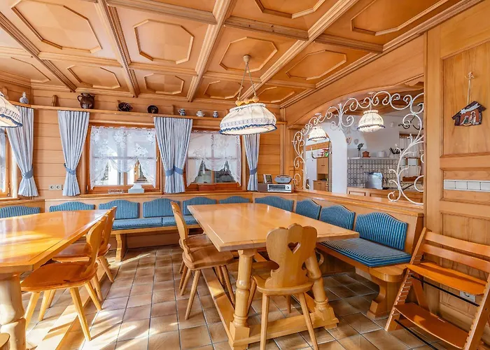 Alpenvilla Janerweg - By Mynests